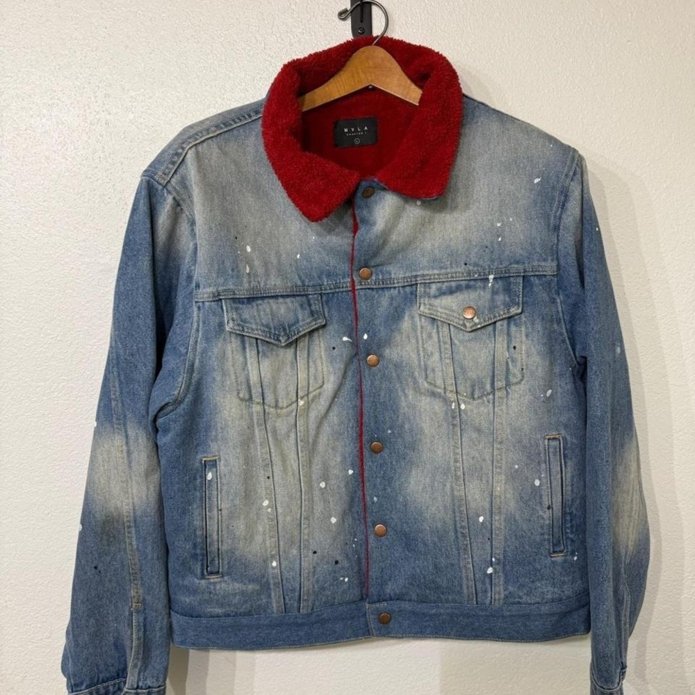 MvLa‎ Distressed denim jacket